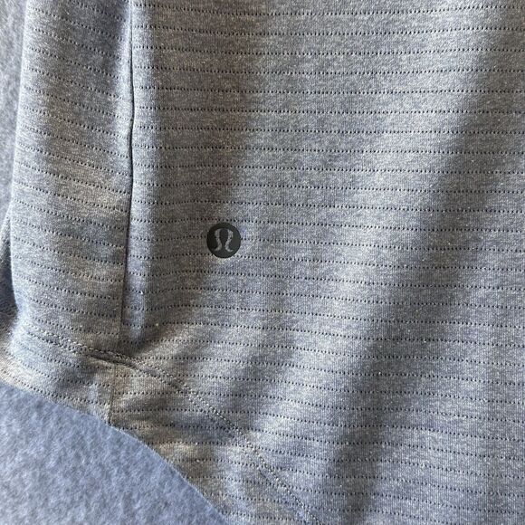 Lululemon Shirt Mens M Light Drysense Training Better Each Day Stretch Athletic - Picture 4 of 5